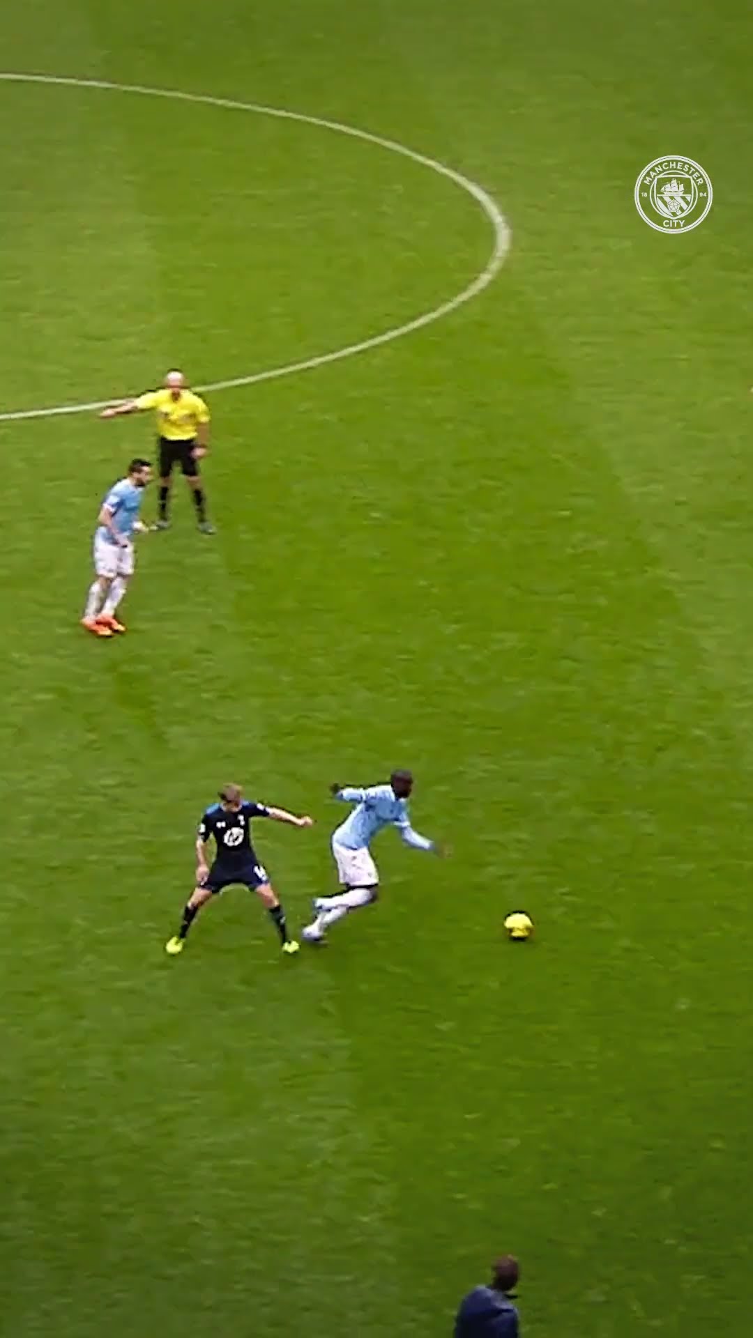 ?? YAYA TOURE was on another level! ?? #mancity #football #shorts #shortsvideo #shortsfeed #skills
